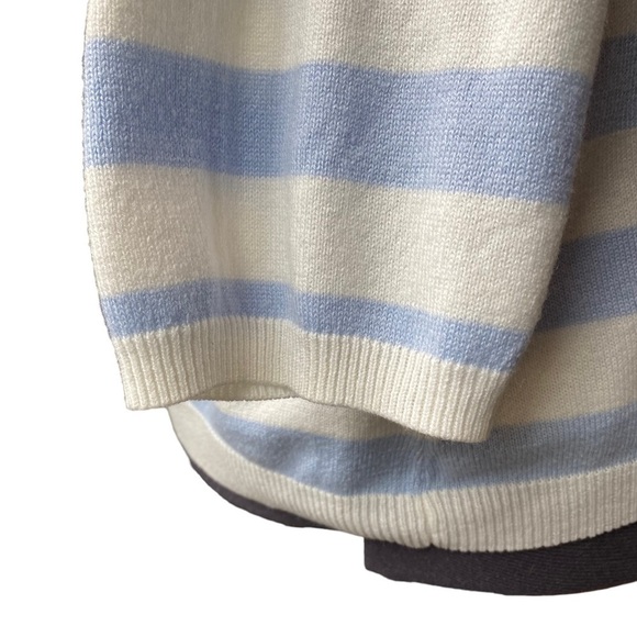 Sag Harbor Women plus size 3X pull-on faux button knit sweater blue white stripe - Picture 6 of 8